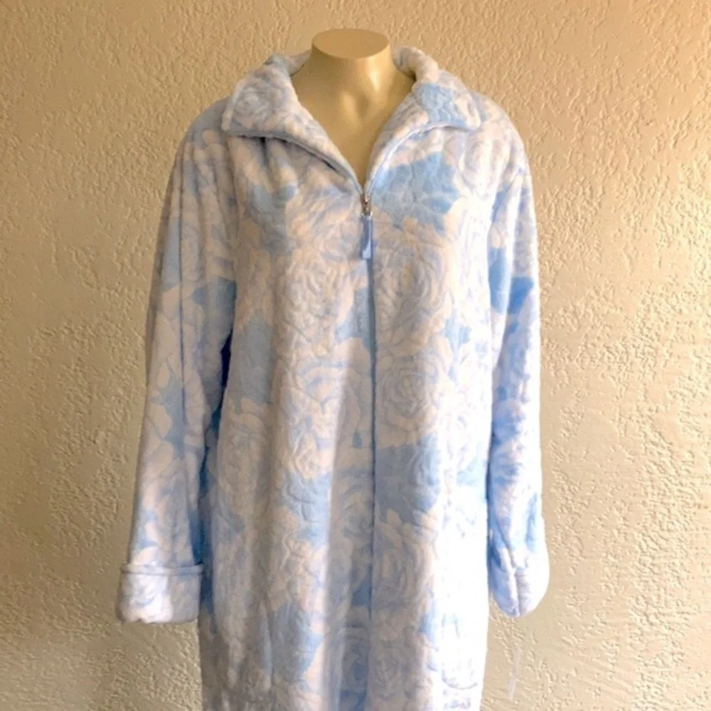 𝅺NWT MiSS ELAINE floral thick robe XL